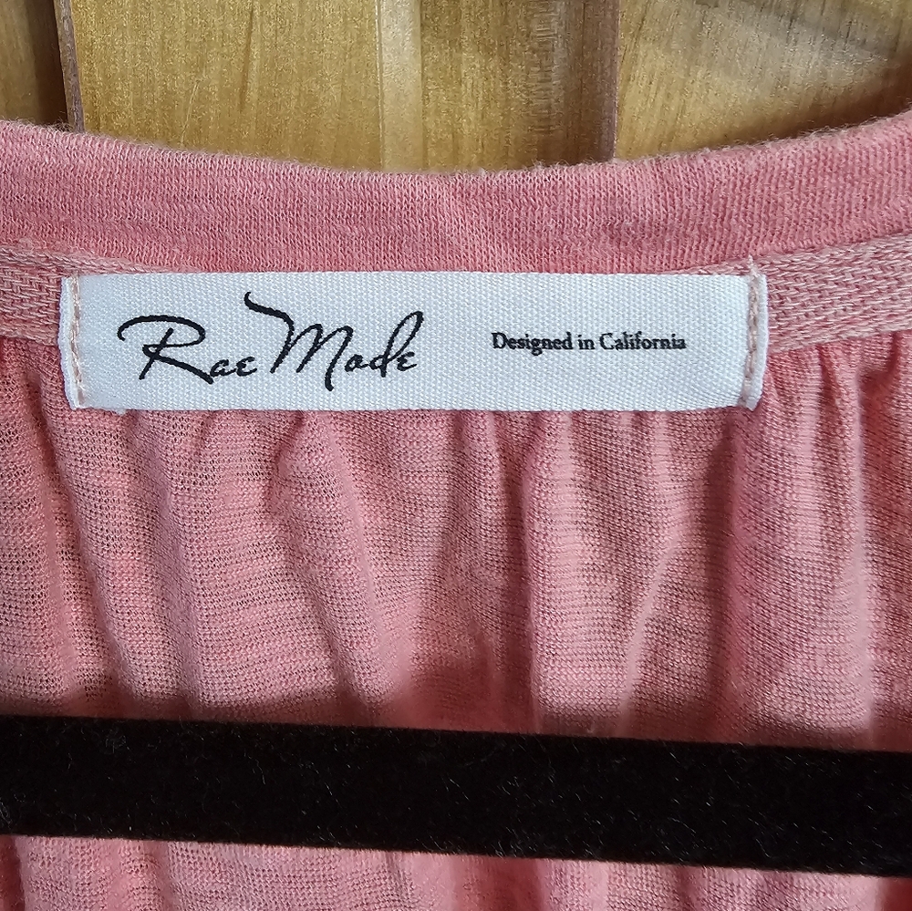 NWOT Rae Mode Top - Picture 2 of 3